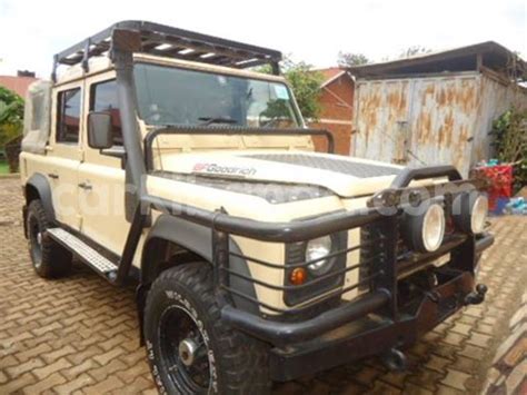 Buy Used Land Rover Defender Other Car In Arua In Uganda Carkibanda