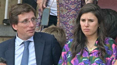 Desvelan la discusión entre Martínez Almeida y Teresa Urquijo por la