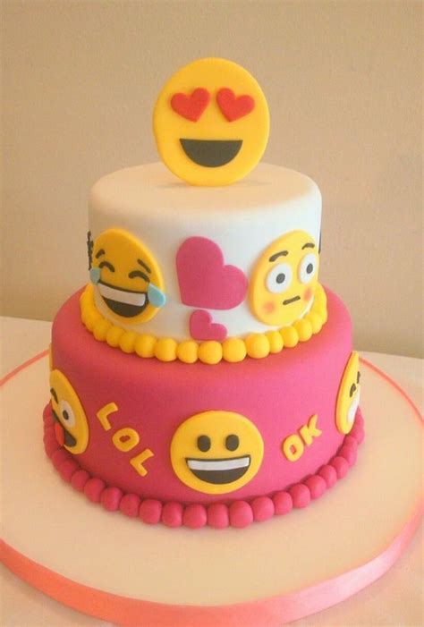 20 Emoji Cakes Ideas