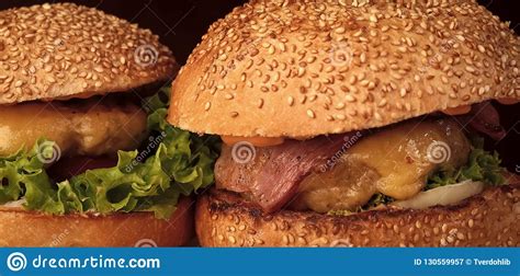 Hamburguer Saboroso Hamburgueres Frescos Apetitosos Saborosos Grandes