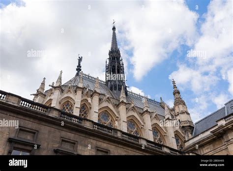 Cattedrale Sainte Chapelle Esterno Immagini E Fotografie Stock Ad Alta