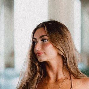 Antheia Flora Aka Antheiaflora Aka Antheiafloraldesign Nude Leaks