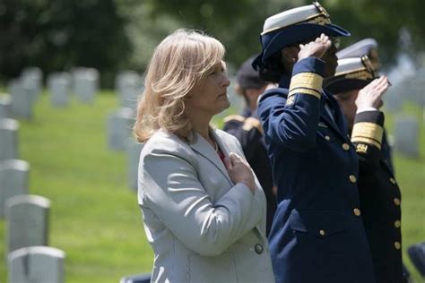 Hollyanne Milley Wife Of Joint Chiefs Chairman Saves Veterans Life