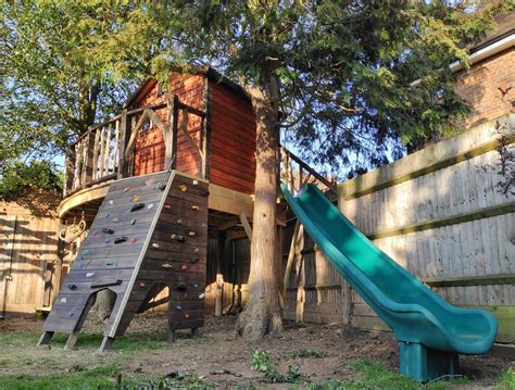 tree house with slide