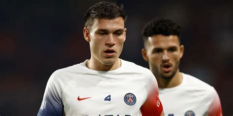 Man Utd Remain In Contact With PSG To Sign Manuel Ugarte