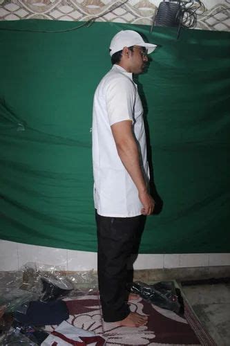 Unisex White Medical Coat, Size: XXL at ₹ 350/piece in New Delhi | ID ...