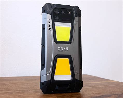 Unihertz Tank2 (by 8849) Rugged Smartphone Review: Bright Camping Lights and a Projector – MBReviews