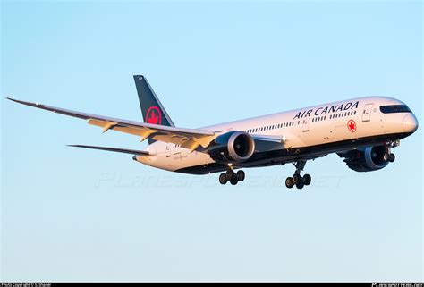 C Frtg Air Canada Boeing Dreamliner Photo By S Shaner Id