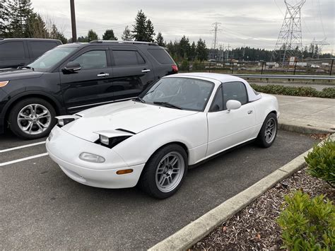 Miata #5 has already started to receive some mods! : r/Miata