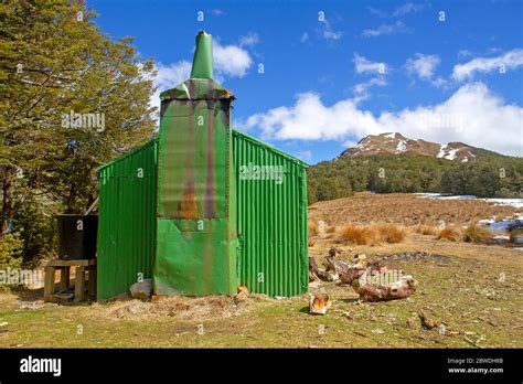 Bealey Spur Hut Stock Photo Alamy