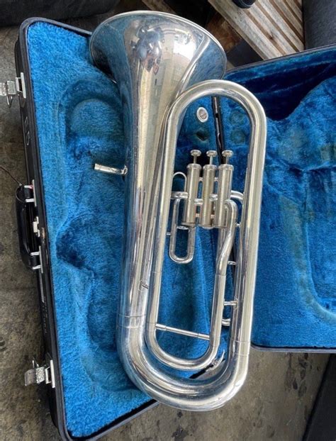 Yamaha Yep201 Euphonium Hobbies And Toys Music And Media Musical