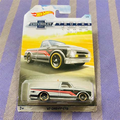 Hot Wheels 67 Chevy C10 Chevrolet Series Shopee Malaysia