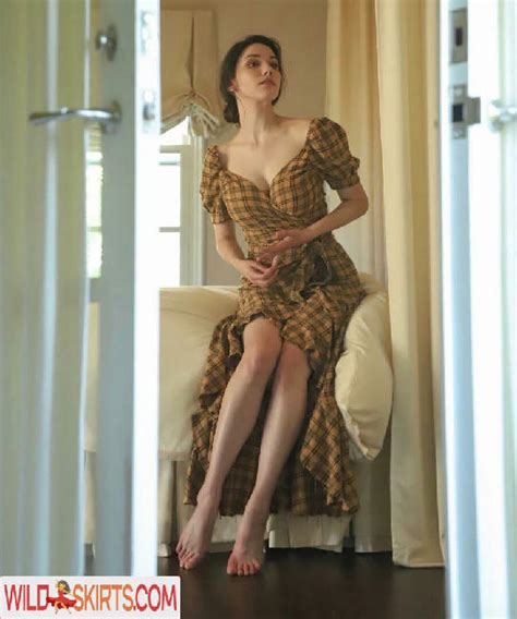 Grace Caroline Currey Fulton Smoregrace Nude Instagram Leaked Photo