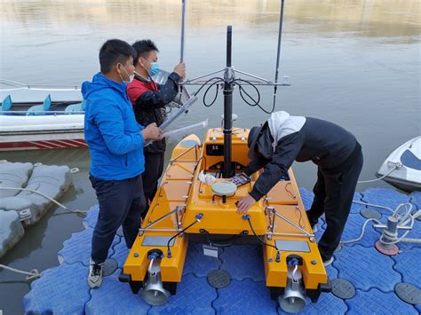 Me Unmanned Surface Vessel Conducts Multi Beam Mapping In A Large