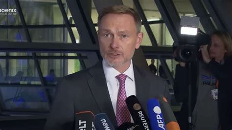 Christian Lindner Und Seine Frau Erhalten Ein Spezielles Angebot Von RTL