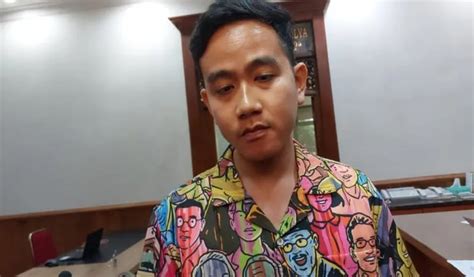 2 Kubu Keraton Solo Menghangat Gibran Pastikan Revitalisasi Jalan