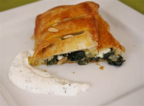 Spinat Feta Strudel Von Rotschopferl Chefkoch De