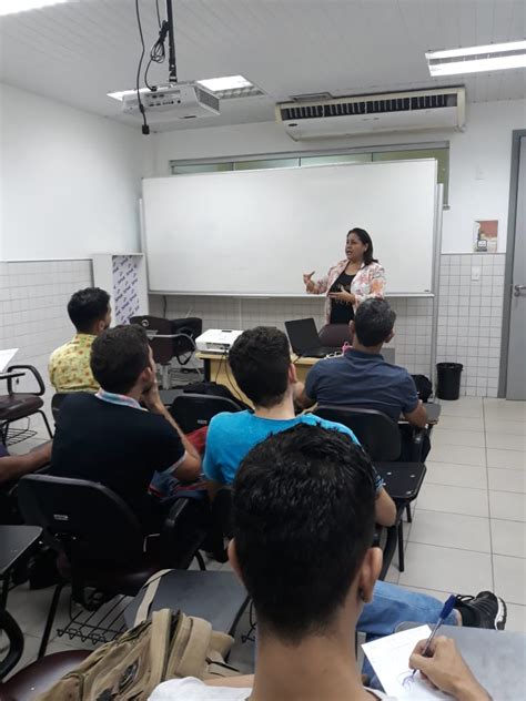 Alunos participam de palestra sobre o poder da ação em Imperatriz