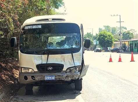 Tvm El Salvador On Twitter Loúltimo Se Reporta Accidente De