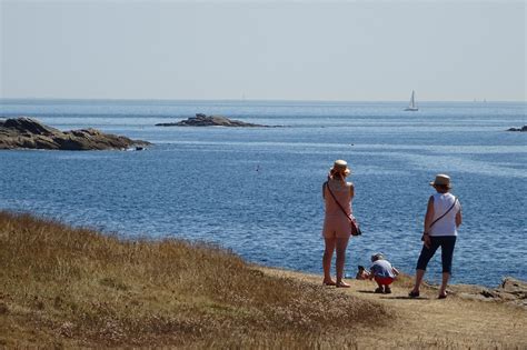 Quiberon Ses Environs Zome Des Dauphins Morbihan Bretagne