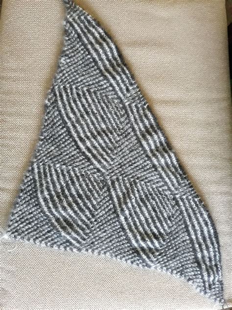 Pin By Daum Heike On Stricken Poncho Sweater Pattern Knitted Scarf