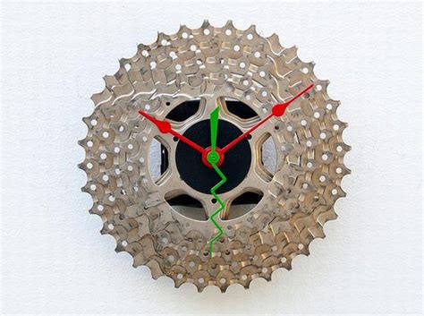 20 Coolest Recycled Bicycle Chain Creations Ever Made