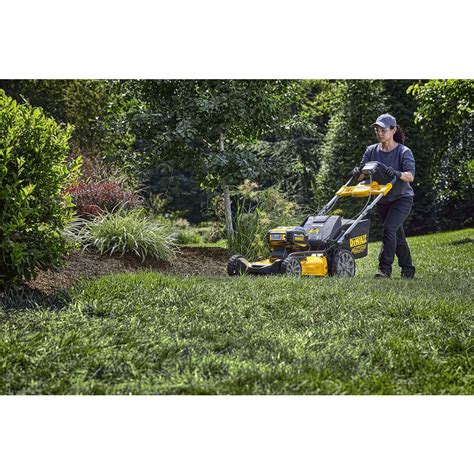 Dewalt Lawn Mowers Mower Type Walk Behind Power Type Battery