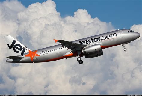 VH VGA Jetstar Airways Airbus A320 232 Photo By Victor Pody ID 238401