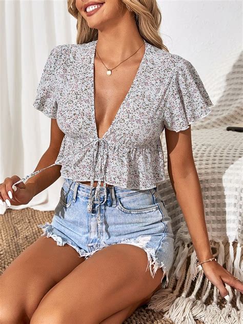 Ditsy Floral Knot Front Ruffle Hem Blouse Hem Blouse Ruffle Hem