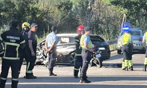 Grave Acidente Entre Carro E Motas Faz Sete Feridos Tomar Na Rede