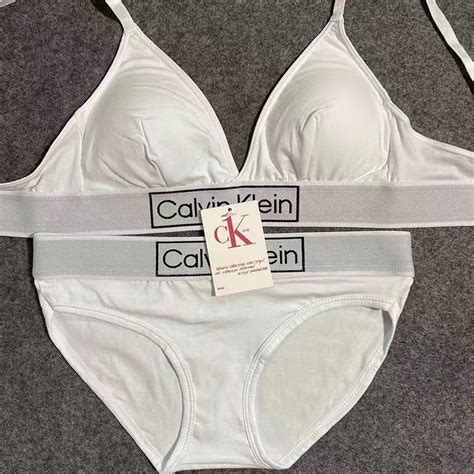 【2月優惠限時限量 現貨出清限量單品免運】ck Calvin Klein 彈性 內衣 有內襯 內褲 細肩成套 外拍 女生內衣