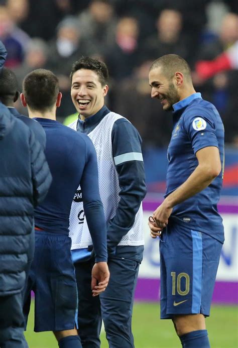 Photo Samir Nasri et l équipe de France le 19 novembre 2013 lors de