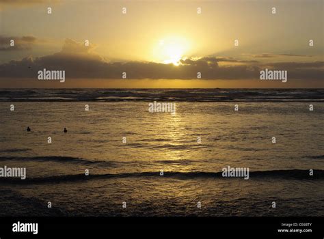 Pacific Ocean Sunset Stock Photo - Alamy