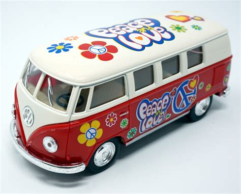 Modellauto Volkswagen T1 Bus Peace And Love 1962 Vw Bulli Mit