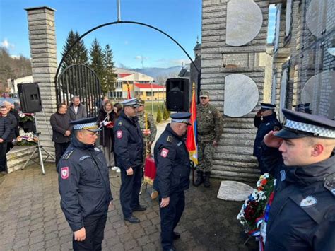 U Skelanima Odata Po Ast Za Srpskih Civila I Vojnika Nastradalih U