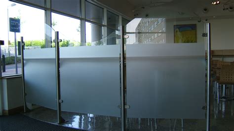 Linked Glass Screens Shown Here With Waved Tops And A Vinyl Frosting Applied Any Size Or Width