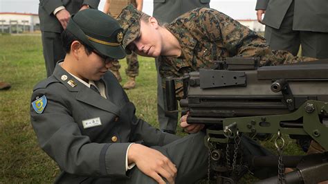 Japan Ground Self-Defense Force Officer Candidates Learn from Marines ...