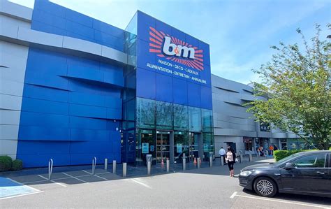 L Enseigne à Bas Prix Bandm Ouvre Un Quatrième Magasin En Essonne