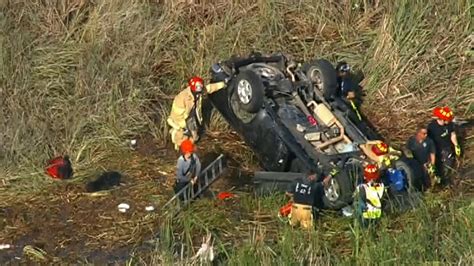 Florida Highway Rollover Kills 1 Year Old Boy Other Relatives Injured