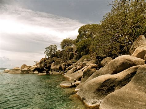 Dan Goodwin's Blog: Cape Maclear, Malawi