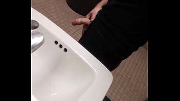 Jerk Arriesgado En El Trabajo Sin Semen XVIDEOS