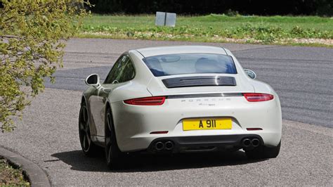 2024 Porsche 911 Turbo 50 Years Anniversary Allis Bendite