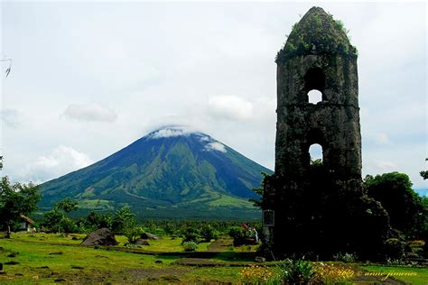 Mayon Volcano, itinaas sa Alert Level 2 - Radyo Pilipinas