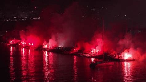 Football Les Supporters De Lolympique De Marseille C L Brent Les