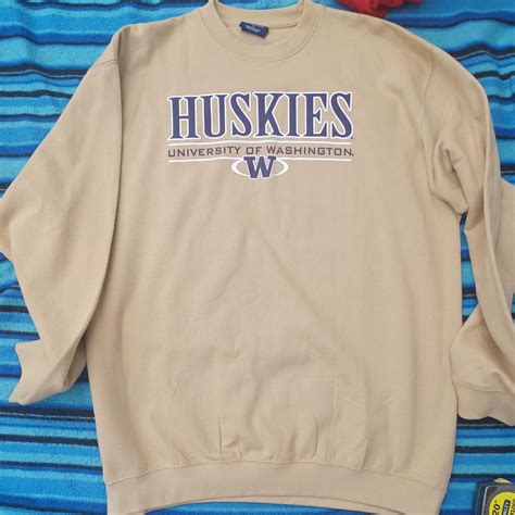 Vintsge Uw Sweatshirt Good Color Sz Xl 23 Pit 2 Depop