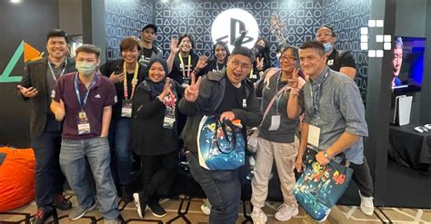 Level Up Kl 2022 Playstation Malaysia Head Hasnul Samsudin And