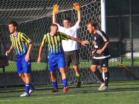 Tutto Lo Sport Locale Caronnese Super Fbc Saronno E Universal Buon