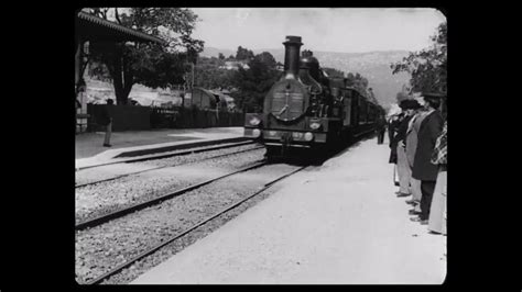 L Arrivée d un train en gare de La Ciotat des frères Lumière passe à la