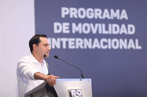 Presenta el Gobernador Mauricio Vila Dosal la Agenda Estatal de Inglés