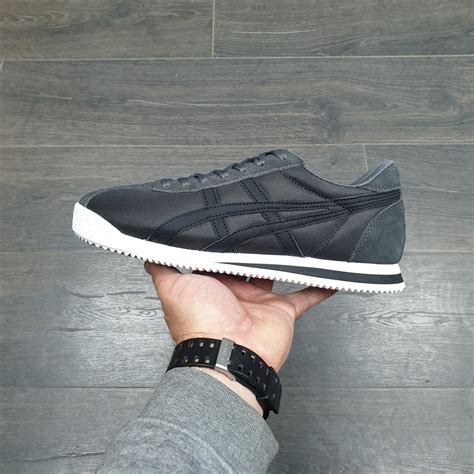 Купить серые кроссовки Асикс Онитсука Тайгер | Asics Onitsuka Tiger в ...